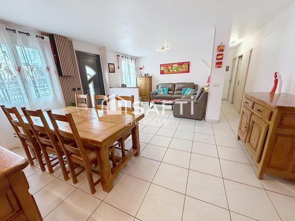 Emplacement, tout confort, grande terrasse ...