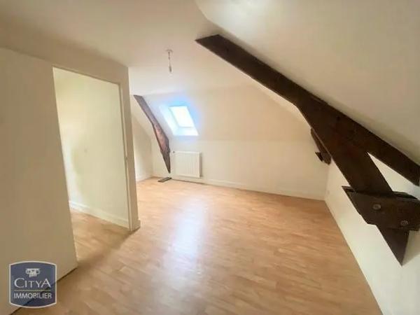 Maison à louer 5 pièces 116.23m² Châteauroux (36000)