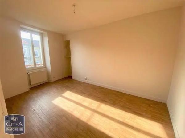Maison à louer 5 pièces 116.23m² Châteauroux (36000)