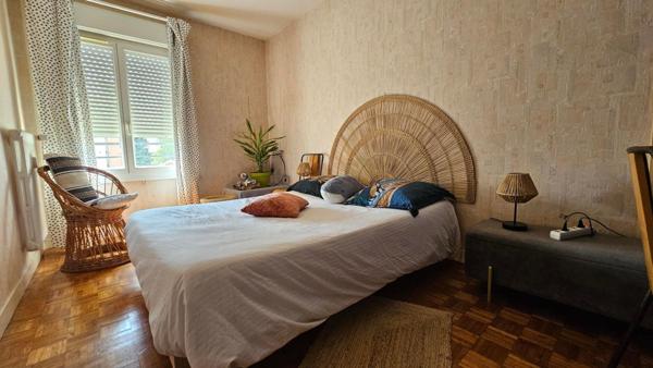 Appartement T4 avec balcon, parking et cave - Bergerac