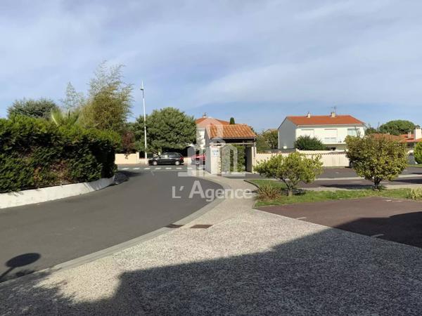 VAUX SUR MER - ENTRE LE CENTRE ET PONTAILLAC