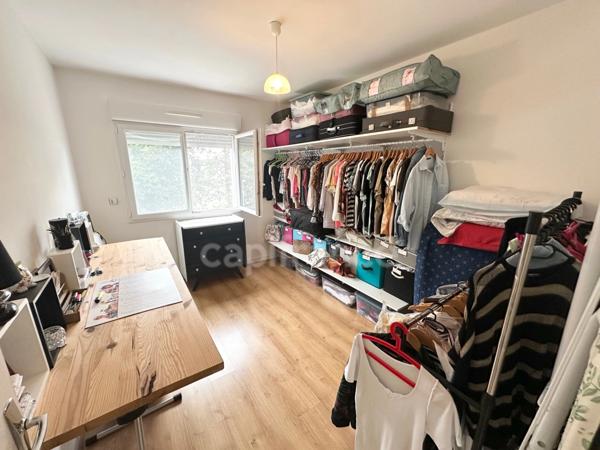 EXCLUSIVITÉ - Dpt Finistère (29), à vendre appartement T3 CARHAIX-PLOUGUER DPE C