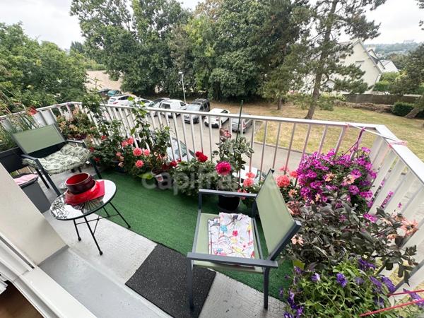 EXCLUSIVITÉ - Dpt Finistère (29), à vendre appartement T3 CARHAIX-PLOUGUER DPE C