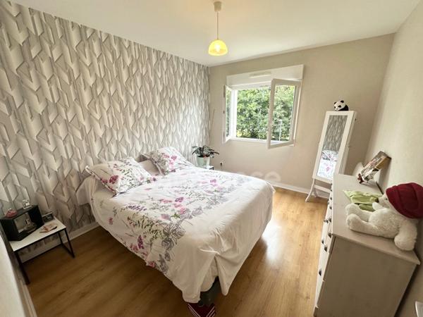 EXCLUSIVITÉ - Dpt Finistère (29), à vendre appartement T3 CARHAIX-PLOUGUER DPE C