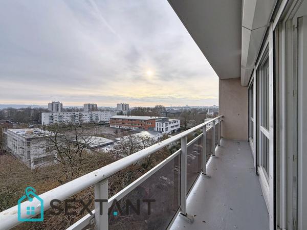 Appartement 81 m2 loué trois chambres.