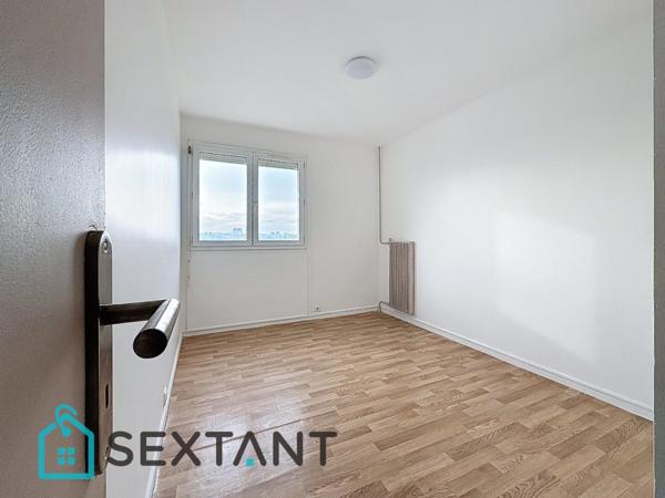 Appartement 81 m2 loué trois chambres.
