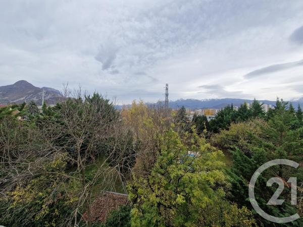 Appartement F4 à vendre  4 pièces - 63,72 m2 SEYSSINET PARISET - 38