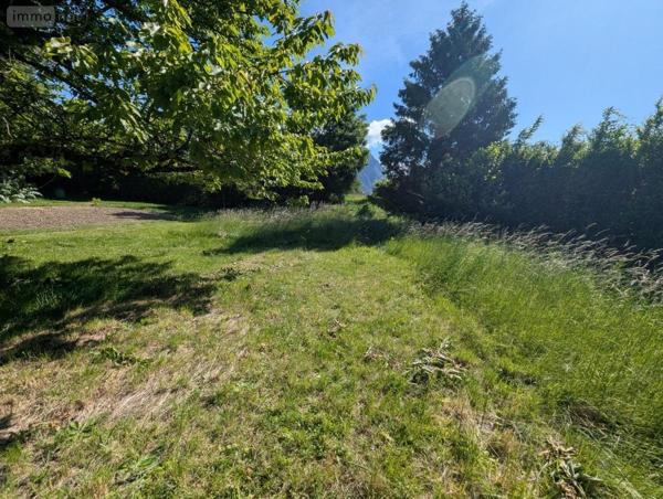 Terrain à Batir à vendre à Porte-de-Savoie en Savoie (73800), ref : 73006-253