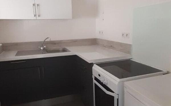 Appartement à louer    2 pièces • 45,80 m2 Issy-les-Moulineaux