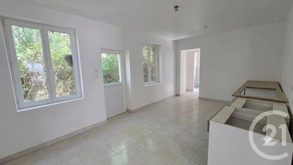 Maison à vendre  5 pièces - 75,60 m 2   ETREUX  - 02