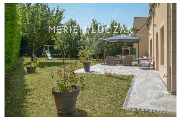 Coup de coeur assuré:Maison familiale  avec sous-sol total -Plus qu'à poser vos valises! visite virtuelle 3D disponible