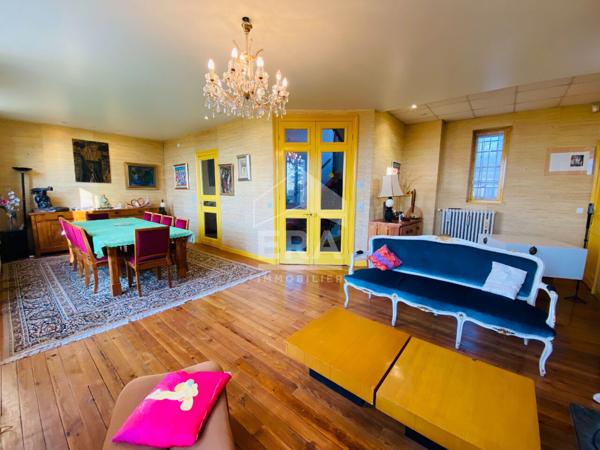 Élégante Maison de Maître à Peyrehorade - Un Écrin de Charme et de Sérénité