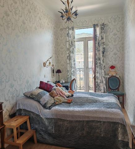 Magnifique Appartement haussmannien 110 m² + Loge indpt 33m²