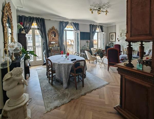 Magnifique Appartement haussmannien 110 m² + Loge indpt 33m²