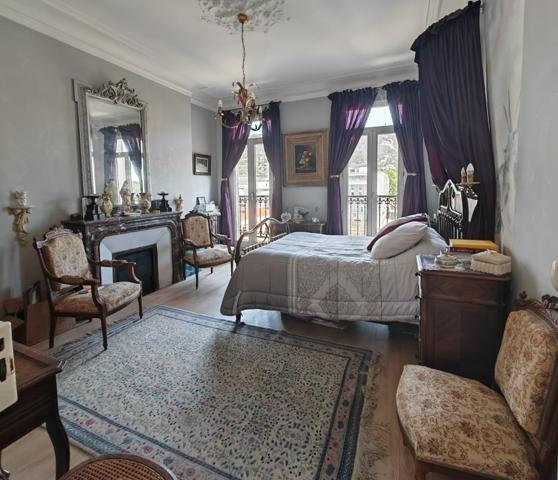 Magnifique Appartement haussmannien 110 m² + Loge indpt 33m²