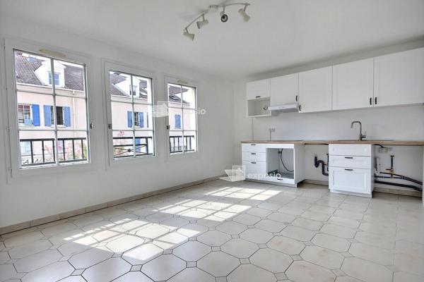 Appartement 3 pièce(s) - Port Cergy