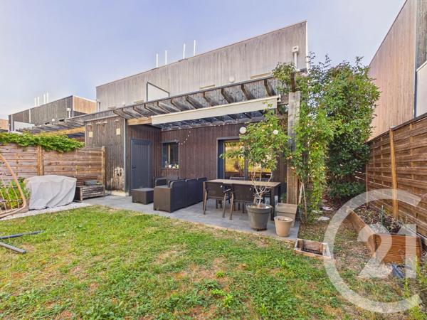 Maison à vendre  5 pièces - 94 m 2   VILLENAVE D ORNON  - 33
