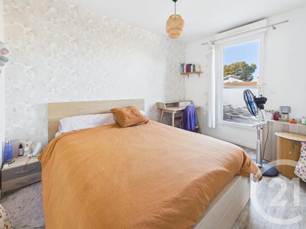 Maison à vendre  5 pièces - 94 m 2   VILLENAVE D ORNON  - 33