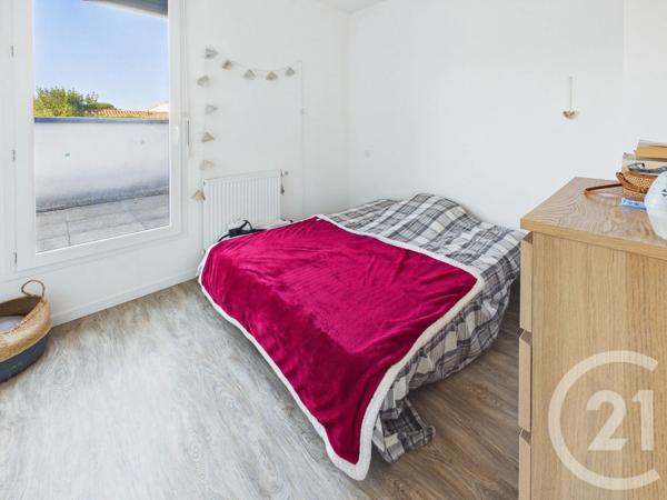 Maison à vendre  5 pièces - 94 m 2   VILLENAVE D ORNON  - 33