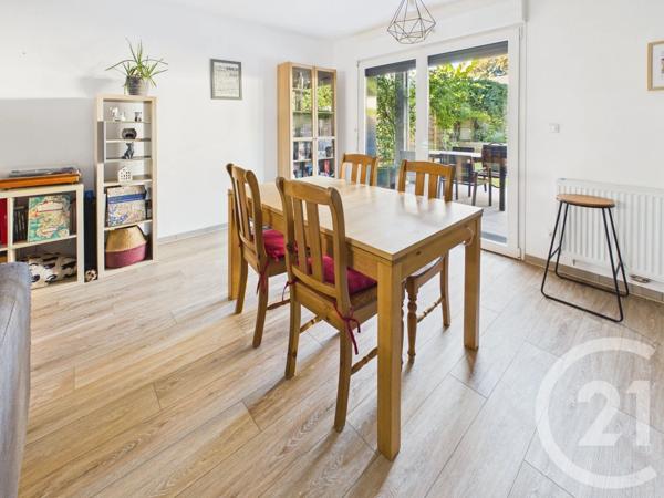 Maison à vendre  5 pièces - 94 m 2   VILLENAVE D ORNON  - 33