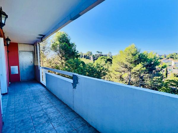 LES 3 LUCS - MARSEILLE 12- APPARTEMENT 3 PIECES - BALCON - PARKING - CAVE