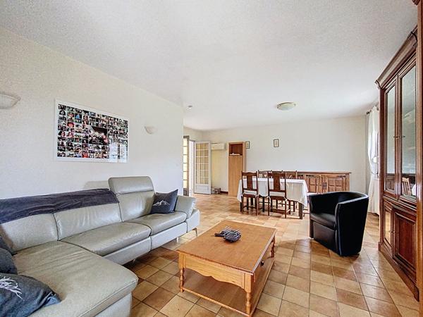 Villa Loriol Sur Drome 5 pièce(s) 102 m2, terrain 1141m², garage en SS