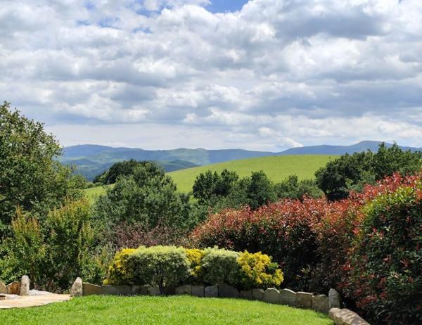 À vendre - Maison traditionnelle, 5 pièces située à Saint-Pée-sur-Nivelle (64310)