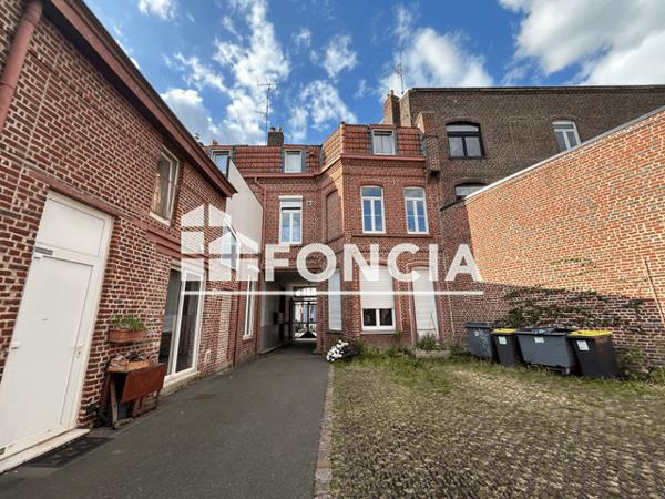 Location Studio meublé 24.9 m² - 109/111 RUE BARTHELEMY DELESPA Lille 59000