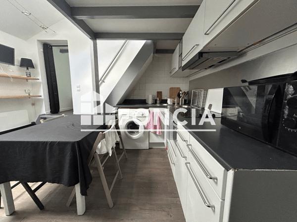 Location Studio meublé 24.9 m² - 109/111 RUE BARTHELEMY DELESPA Lille 59000