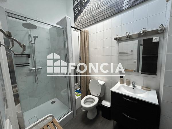 Location Studio meublé 24.9 m² - 109/111 RUE BARTHELEMY DELESPA Lille 59000