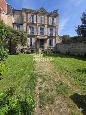 Maison bourgeoise de caractère 250 m² habitables avec fort potentiel