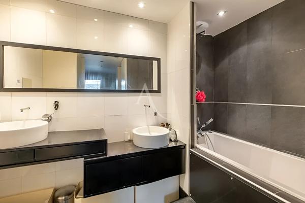 Duplex 120m² - 2 parking - Cave - Terrasse