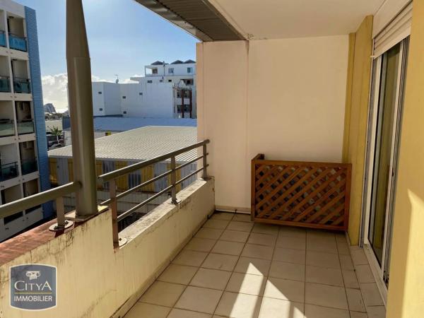 Appartement à vendre 1 pièce 25.06m² Saint-Denis (97490)