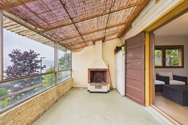 Maison d’architecte avec vue lac à réinventer