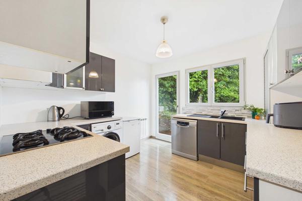 Maison d’architecte avec vue lac à réinventer