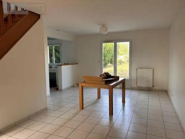 Location - Maison Soissons 02200 5 pièces 92 m 2 100 m 2
