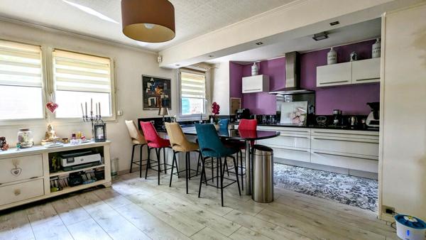 Magnifique appartement F5 avec 45 m2 d'espace extérieur
