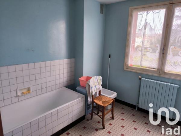 Maison à vendre 5 pièces 103 m² Fontenay-le-Comte