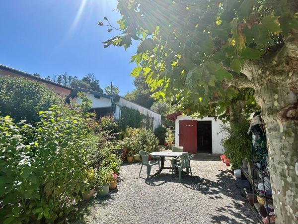 Ascain : Appartement T3 avec jardin, garage et atelier !