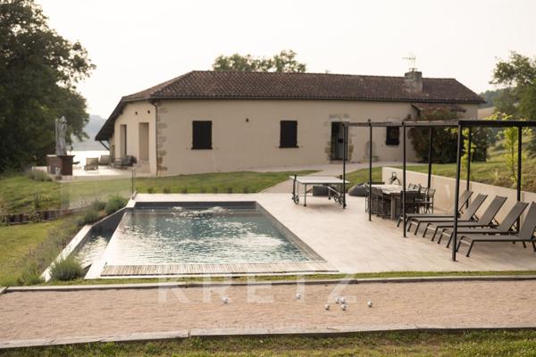 Propriété exceptionnelle 9 pièces et 22 hectares en bord de lac - Gers