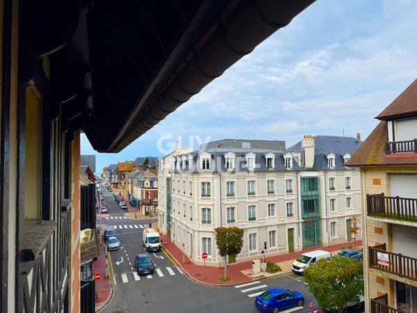 GRAND STUDIO - BALCON - DEAUVILLE CENTRE