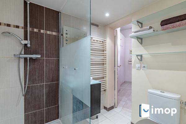 Charmant studio Paris 15ème - Volontaires