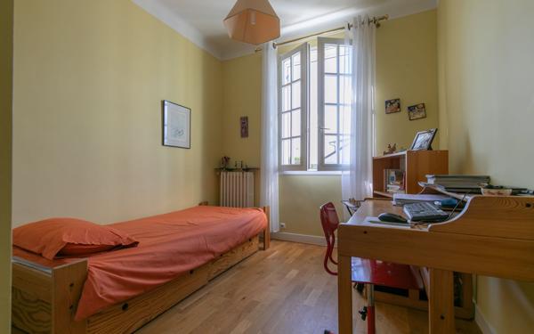 Maison à vendre    7 pièces • 138 m2 Saint-Maur-des-Fossés