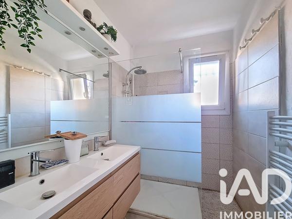 Maison à vendre 5 pièces 107 m² Bagnols-sur-Cèze