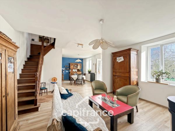 Maison à vendre 3 pièces rénovée avec terrain – Noyal-Pontivy