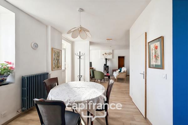 Maison à vendre 3 pièces rénovée avec terrain – Noyal-Pontivy