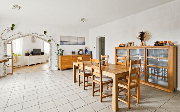 Maison à vendre    4 pièces • 139,23 m2 Escalquens