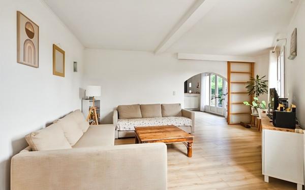 Maison à vendre    4 pièces • 139,23 m2 Escalquens