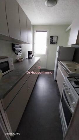 Commerce à louer 3 pièces de 69 m²