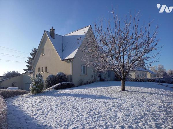 Fondettes - Maison familiale avec piscine sur jardin clos 1605 m2